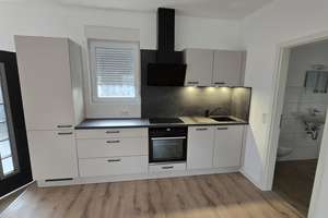 Frisch renoviert & mit großer Terrasse – charmante 2-Zimmer-Wohnung für Singles in Mannheim-Gartenst – Die vollständige Adresse der Immobilie erhältst du vom Anbieter., 68305 Waldhof, Mannheim – Vorschaubild 1