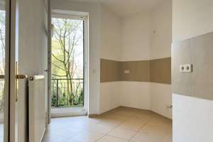 Bezugsfrei nahe Karl-Heine-Kanal: exklusive Altbauwohnung mit Sauna, Balkon und Echtholzparkett – Die vollständige Adresse der Immobilie erhältst du vom Anbieter., 4229 Plagwitz, Leipzig – Vorschaubild 10