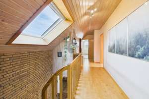 WOHNTRAUM MIT WEITBLICK IN BESTLAGE – EINFAMILIENHAUS MIT GARAGE, KAMIN UND NATURNAHER UMGEBUNG – Die vollständige Adresse der Immobilie erhältst du vom Anbieter., 26316 Varel – Vorschaubild 16
