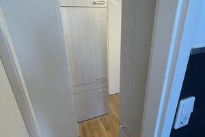 Sonnige 3 Zimmer DG-Whg.m.Stellplatz und Einbauküche in Stammheim ruhige Straße – 70439 Stammheim-Mitte, Stuttgart – Vorschaubild 9