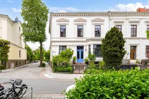 Seltene Immobilie mit besonderem architektonischem Charakter – Die vollständige Adresse der Immobilie erhältst du vom Anbieter., 28203 Ostertor, Bremen – Vorschaubild 1