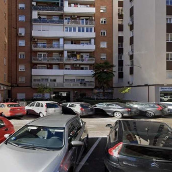 Alcalá de Henares, (Madrid). ZUR RENDITE (wird vermietet verkauft, Besichtigung und Hypothek sind ni