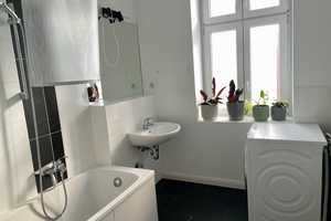hochwertig möblierte 2-Zimmer Wohnung zentral nahe Gedenkstätte Berliner Mauer – Berlin – Vorschaubild 4