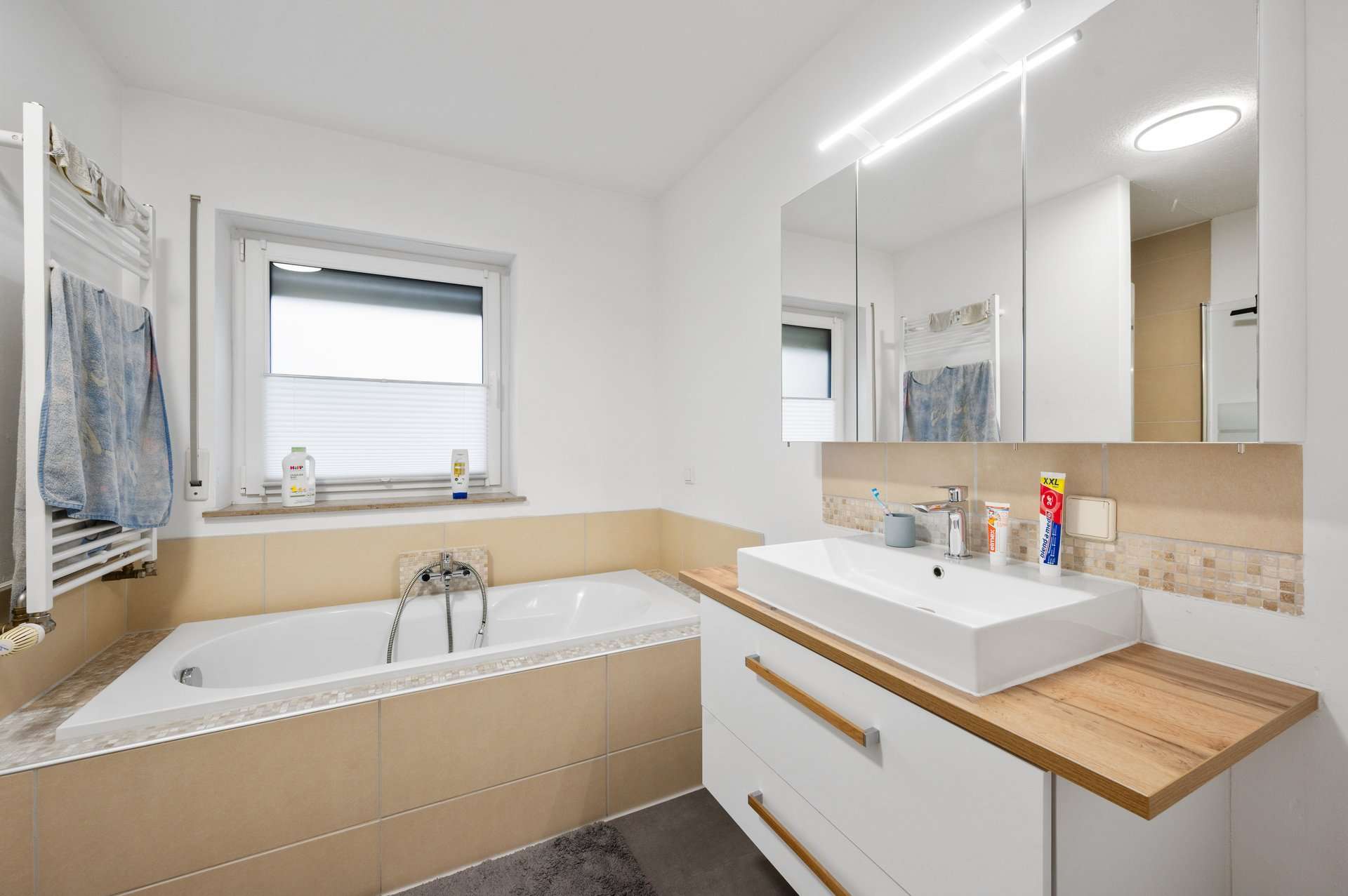 Immobilie in Cleebronn - Moderne 4,5 Zi-Wohnung mit Panoramablick - Bild 2