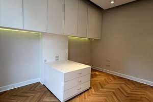 ***SCHMUCKSTÜCK IN HISTORISCHER VILLA IM ZOOVIERTEL***MIT EINBAUKÜCHE, VIELEN EINBAUTEN & BALKON*** – Freytagstraße 49, 40237 Düsseltal, Düsseldorf – Vorschaubild 19