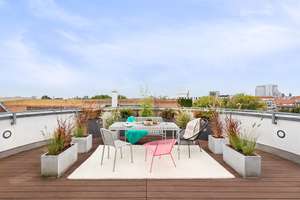 Inselstraße, Mitte: Neubau-Penthouse mit spektakulärer 80 m² Dachterrasse, Aufzug, Tiefgarage, Kamin – 10179 Mitte (Ortsteil), Berlin – Vorschaubild 9