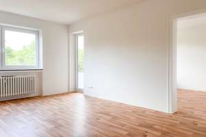Moderne 2-Zi.-Wohnung in Stöcken mit Balkon