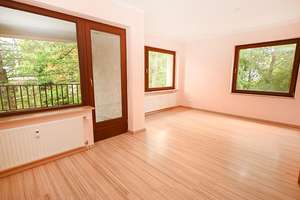 Charmante 2-Zimmer-Wohnung in begehrter Lage von Hannover-Kirchrode – Die vollständige Adresse der Immobilie erhältst du vom Anbieter., 30559 Kirchrode, Hannover – Vorschaubild 1