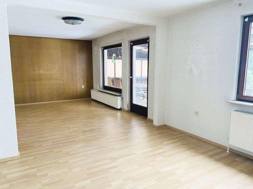 Immobilie in Lensahn - Lensahn - Doppelhaushälfte mit Garage und großem Garten - Bild 2