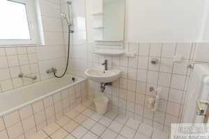 Wunderschöne 3-Zimmer-Erdgeschosswohnung in Oberkassel – Düsseldorf – Vorschaubild 3