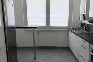 Schöne 3 Zimmer Wohnung mit kleinem Balkon u. Küche in Duisburgs bevorzugter Lage am Springwall – Die vollständige Adresse der Immobilie erhältst du vom Anbieter., 47051 Altstadt, Duisburg – Vorschaubild 6