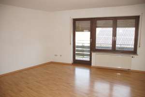 3 Zimmer-Maisonette mit großem Balkon – Neulinger Straße 3, 75228 Ispringen – Vorschaubild 5
