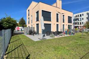 Zu vermieten!  Moderne 6 Zimmer Doppelhaushälfte mit Keller in Berlin Rudow – Die vollständige Adresse der Immobilie erhältst du vom Anbieter., 12355 Rudow, Berlin – Vorschaubild 2