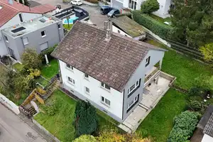 Zweifamilienhaus in Top-Lage – Garage, Terrasse, Balkon & Garten! Provisionsfrei! – Karlsruhe – Vorschaubild 5