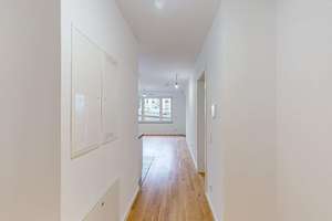 Heller 2-Zimmer-Neubau mit Balkon im 4. OG – Kriftelerstraße, Frankfurt am Main – Kriftelerstraße 14, 60326 Gallus, Frankfurt am Main – Vorschaubild 2