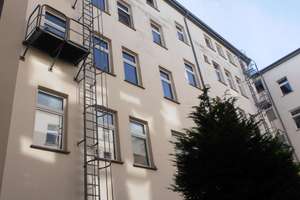 Kleine 2-Raum-DG-Wohnung in MD Stadtfeld-Ost sucht Sie !