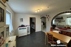 BERK Immobilien – Ihr neues Zuhause mit viel Platz und Potenzial in Erlenbach am Main – Die vollständige Adresse der Immobilie erhältst du vom Anbieter., 63906 Erlenbach am Main – Vorschaubild 1