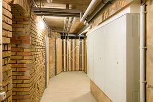 Bezugsfrei: Residieren in einem historischen Altbau direkt an der Elbe! – Die vollständige Adresse der Immobilie erhältst du vom Anbieter., 1307 Johannstadt-Nord, Dresden – Vorschaubild 19