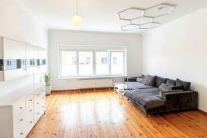 Bezugsfrei: Kernsanierte Altbauwohnung  von 1900 in toller Kiezlage von Friedrichshain