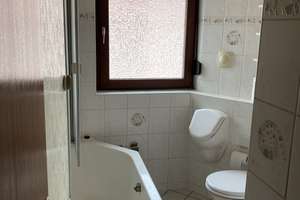 Gepflegte 3,5-Zimmer-Wohnung mit Balkon und EBK in Fellbach – Die vollständige Adresse der Immobilie erhältst du vom Anbieter., 70374 Fellbach – Vorschaubild 6
