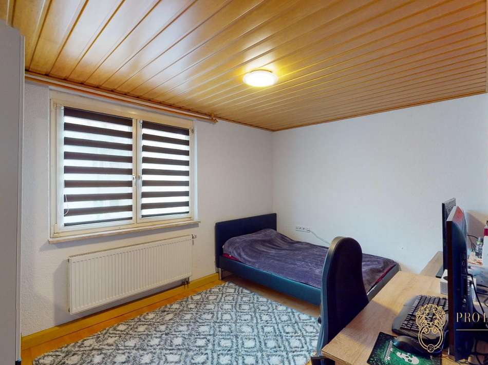 1.OG: Schlafzimmer 2