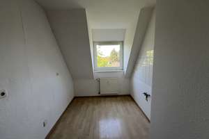 Renovierte 3-Zimmer-Wohnung - Jetzt einziehen und Wohlfühlen – Dowidat Siedlung 17, 42899 Stursberg, Remscheid – Vorschaubild 4