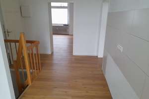 Renovierte 3-Zimmer Maisonette-Wohnung mit Balkon in Wuppertal-Heckinghausen – Kleestr. 55, 42389 Heckinghausen, Wuppertal – Vorschaubild 11