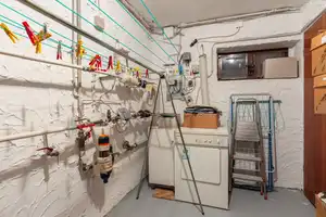 KÖLN-WEIDEN * Topp gepflegter Atrium-Bungalow mit versetzten Ebenen * Garage * 2 Bäder – Köln – Vorschaubild 27