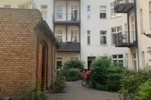 PRENZLAUER BERG: VERMIETETE  2 Zimmerwohnung im HELMHOLTZKIEZ – Die vollständige Adresse der Immobilie erhältst du vom Anbieter., 10437 Prenzlauer Berg, Berlin – Vorschaubild 6