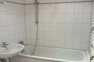 ** GEMÜTLICHE LICHTDURCHFLUTETE 1-RWG ** MIT BAD, WANNE & ABSTELLKAMMER ** WE 19 ** – 4299 Stötteritz, Leipzig – Vorschaubild 8