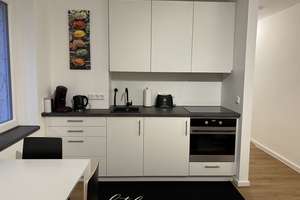 Möblierte, neuwertige 1-Zimmer-Wohnung mit EBK (ALL-IN-MIETE) – Fürstenwall 192, 40217 Friedrichstadt, Düsseldorf – Vorschaubild 6
