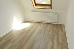Wahren - helle 3-Raum-Dachgeschoßwhg. mit Balkon, Weitblick und Tageslichtbad im Wohnpark Auenwald – Die vollständige Adresse der Immobilie erhältst du vom Anbieter., 4159 Wahren, Leipzig – Vorschaubild 4
