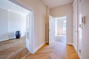 Stilvoll saniert. Großzügig gedacht. – Die vollständige Adresse der Immobilie erhältst du vom Anbieter., 22299 Winterhude, Hamburg – Vorschaubild 5