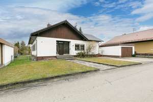 Viel Raum für Ihre Wohnideen – EFH mit 812 m² Grundstück in ruhiger Lage – Die vollständige Adresse der Immobilie erhältst du vom Anbieter., 89186 Illerrieden – Vorschaubild 3