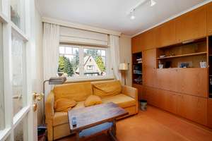 Charmantes Einfamilienhaus mit Erweiterungspotenzial in begehrter Lage in Hamburg-Poppenbüttel – Die vollständige Adresse der Immobilie erhältst du vom Anbieter., 22391 Poppenbüttel, Hamburg – Vorschaubild 15