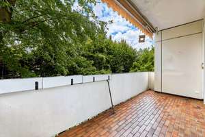 Sunny Apartment  with build in wardrobe - Next to Hainerberg Kaserne