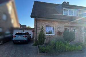Ein Zuhause zum Ankommen und Wohlfühlen – gepflegte Doppelhaushälfte in Brüggen-Bracht – Die vollständige Adresse der Immobilie erhältst du vom Anbieter., 41379 Brüggen – Vorschaubild 1