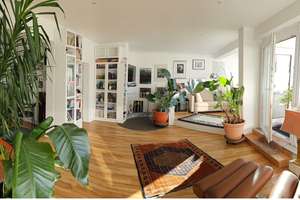 OHNE PROVISION u. MAKLER: Zentral gelegene lichtdurchflutete Maisonette-Wohnung mit 2 gr. Terrasse – Die vollständige Adresse der Immobilie erhältst du vom Anbieter., 80809 Am Riesenfeld, München – Vorschaubild 2