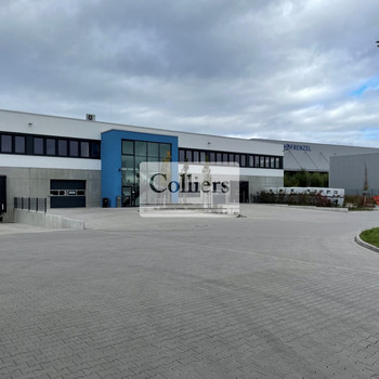 Im Alleinauftrag - 3.000 m² Lager- und Büroflächen | kurzfristig verfügbar | honorarfrei