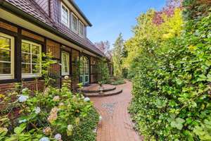 Exklusives Landhaus in bester Lage von Bendestorf! – Die vollständige Adresse der Immobilie erhältst du vom Anbieter., 21227 Bendestorf – Vorschaubild 2