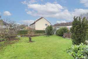 Schöne Außenbereiche und Gestaltungspotenzial: Realisieren Sie selbst das Haus Ihrer Träume in Kiel – Kiel – Vorschaubild 17