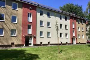 Attraktiv! Individuelle 3-Zimmer-Wohnung mit Balkon
