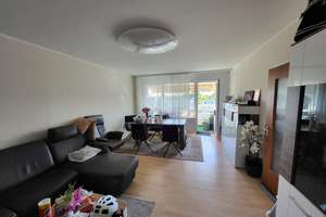 Sehr schöne 2-Zi-Whg, 69 m², Balkon, sehr gute Lage