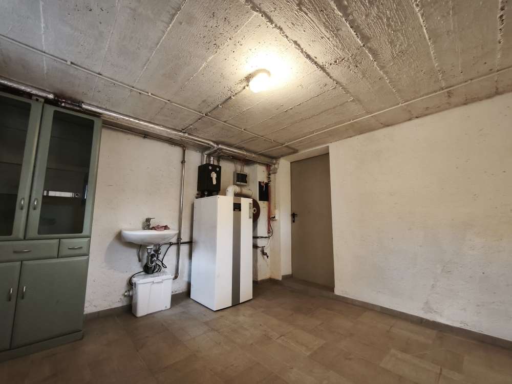 Immobilie in Frasdorf - Kapitalanlage, 2 Zi, Bergblick, Heizung + Dach neu, hell 5 % - Bild 1