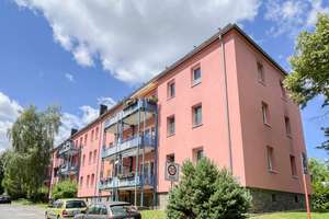 Kapitalanlage – Vermietete 4-Zi.-Whg. mit Tageslichtbad & Balkon in C.-Reichenbrand – Die vollständige Adresse der Immobilie erhältst du vom Anbieter., 9117 Reichenbrand, Chemnitz – Vorschaubild 1