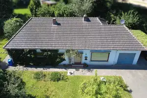 Burglesum / Familienfreundlicher Bungalow in attraktiver Lage mit viel Potenzial – Bremen – Vorschaubild 9