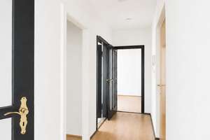 2-Zimmer-Wohnung mit sonnigem Südbalkon nahe Friedrichshain – Die vollständige Adresse der Immobilie erhältst du vom Anbieter., 10365 Lichtenberg (Ortsteil), Berlin – Vorschaubild 10