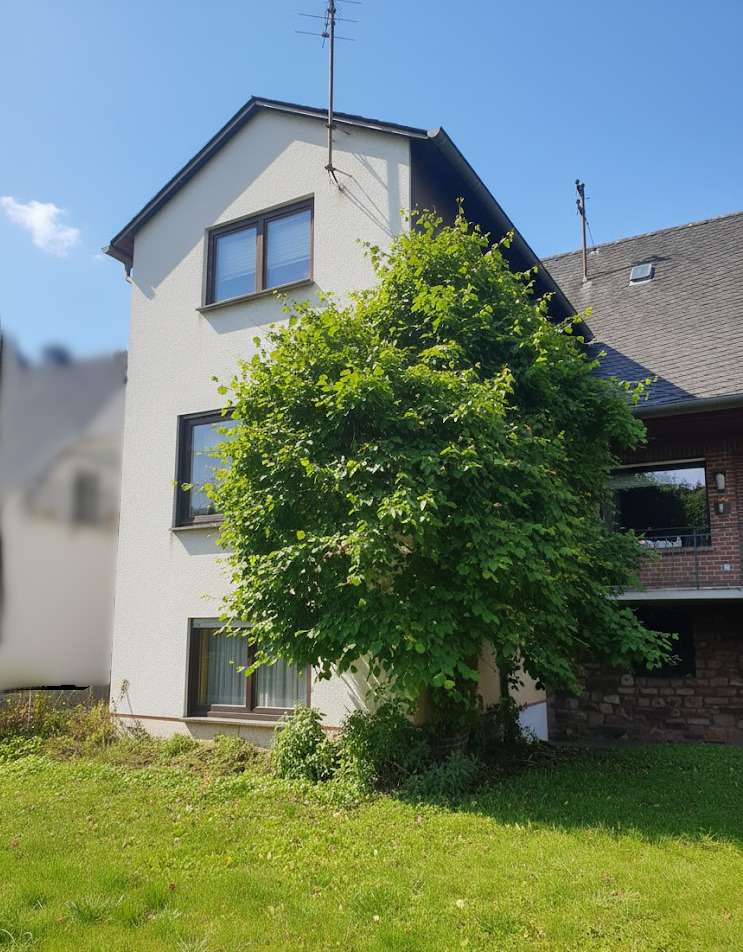 Einfamilienhaus mit 8 Zimmern und Garage in Boppard, Rhein Hunsrück Kreis – Bild 2