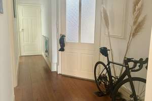 TOP Vollmöblierte 2-Zi. Altbau-Wohnung mit Balkon (Abschlag für Möbel) – Gutenbergstrasse 90-110, 70197 Rotebühl, Stuttgart – Vorschaubild 8