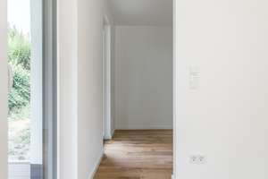 TOP *Paul & Partner* NEUBAU GARTENWOHNUNG ÜBER ZWEI ETAGEN IN UNSCHLAGBARER LAGE ! PROVISIONSFREI! – Die vollständige Adresse der Immobilie erhältst du vom Anbieter., 55130 Weisenau, Mainz – Vorschaubild 20